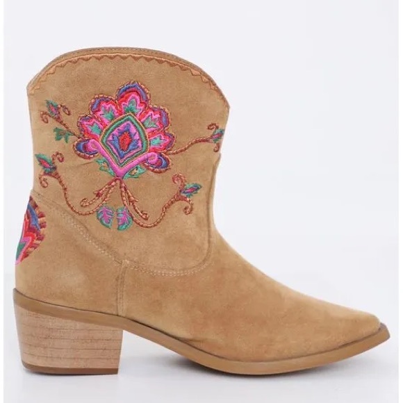 Farm Rio Camel Bota Western Boho Embroidered Tan Ankle Boots